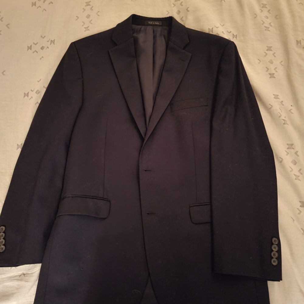 Ralph Lauren suit in black